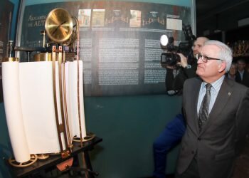 El MARQ recibe la réplica del Mareógrafo Thomson que estuvo operativo en el Puerto de Alicante hasta 1969