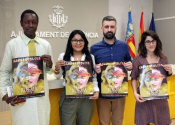 El Ayuntamiento renueva su apoyo al carnaval de Russafa