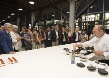 Los productos de Castelló Ruta de Sabor serán protagonistas en la cena solidaria de L´Olla de la Plana con 10 estrellas michelín