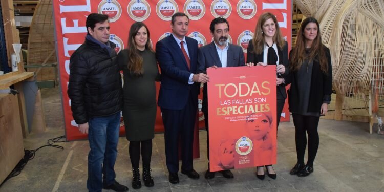 Amstel reconoce que todas las fallas son especiales a través de un nuevo premio