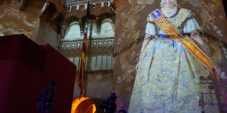 La Crida marca el inicio de las Fallas de València 2018