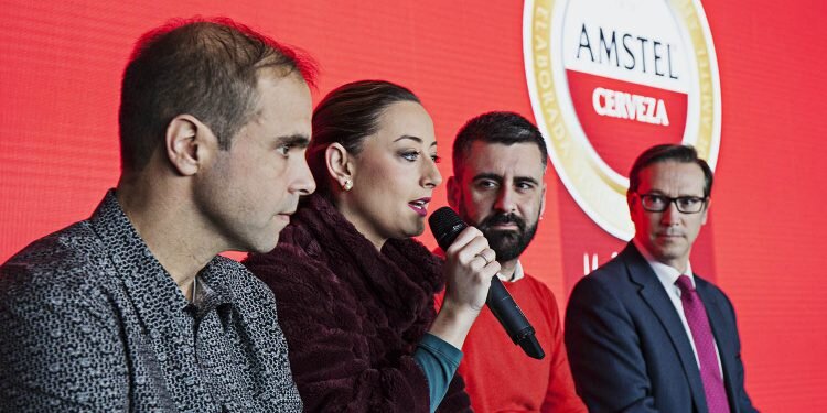 Amstel, Ricardo Caballer y JCF presentan, un espectáculo con más de 1.200 kg de material pirotécnico para reconocer a València y sus fallas