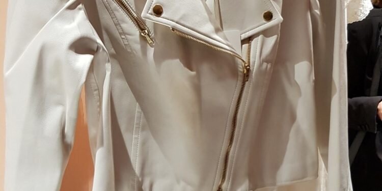 Valencia arropa a Carolina Otaduy y sus novias Indies