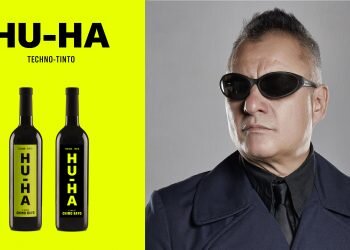 Bodegas Arráez crea el primer technovino junto a Chimo Bayo: HUHA