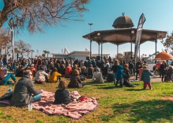 La Pérgola de la Marina de València se llena de música en primavera.