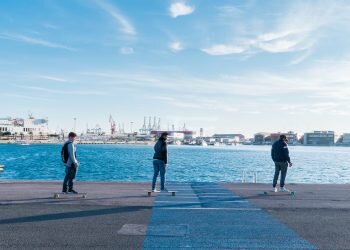 50 adolescentes ayudarán a definir La Marina de València a través de un innovador proyecto educativo