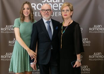 Juan Romero peluqueros celebra su 30 aniversario en Valencia
