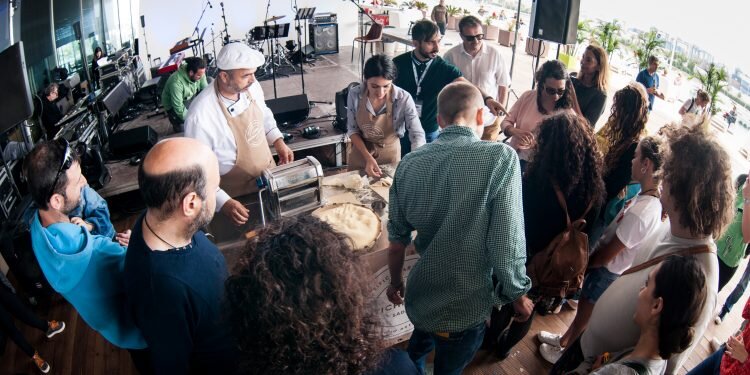 Jazz&Cookin’ llenó Valencia de sonidos y sabores sardos