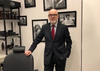 Juan Romero peluqueros celebra su 30 aniversario en Valencia