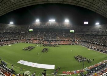 Las Sociedades Musicales pasan a la historia y consiguen 13 Guinness en el 50º aniversario de la FSMCV