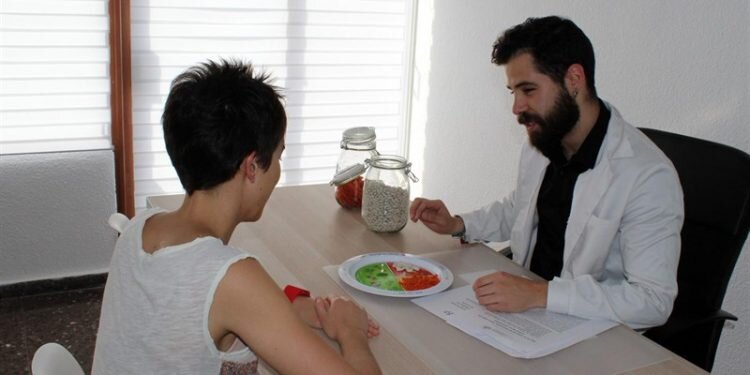 Los peligros de la «operación bikini»: ojo a las dietas milagro y a las APP para ayudar a adelgazar