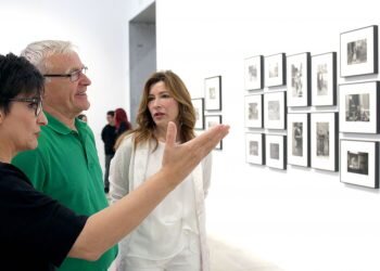 El alcalde pone Bombas Gens como ejemplo de la potencia y la fuerza cultural de València