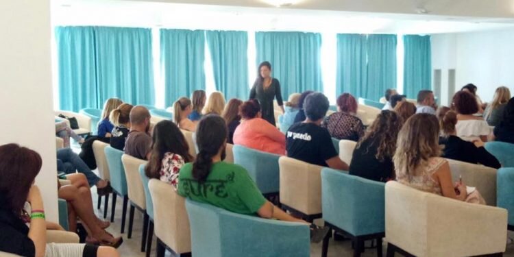 Entrevista a Catalina Davis experta internacional en alto rendimiento