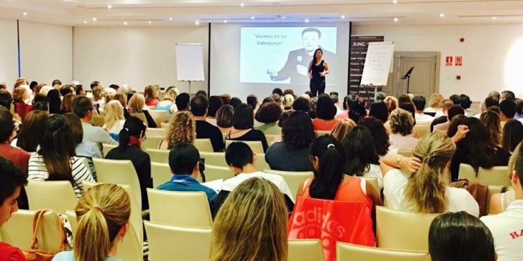 Entrevista a Catalina Davis experta internacional en alto rendimiento