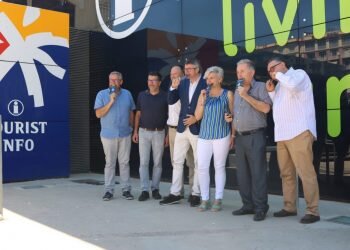 La mar de tapas reúne lo mejor de la gastronomía valenciana en la Marina de València