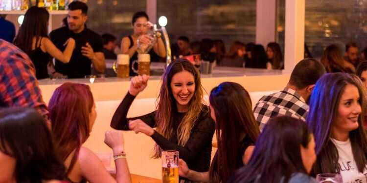 La Marina celebrará su Oktobeerfest con más de diez tipos de cerveza, gastronomía tradicional alemana y música en directo