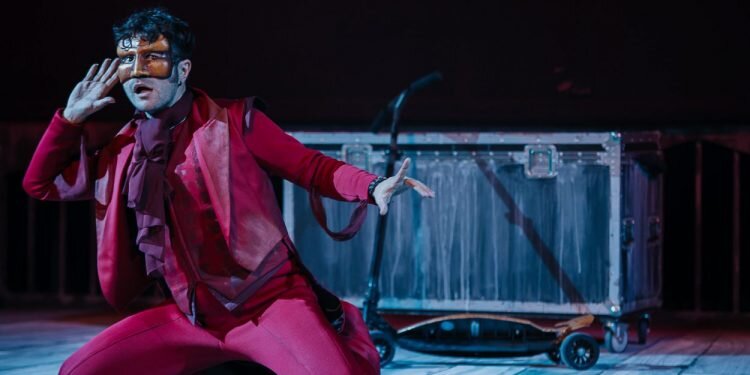 «Crimen y telón» de Ron Lalá en el Teatro Olympia