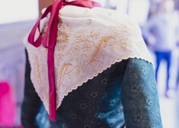 I Desfile de Indumentaria Valenciana Jueves 20 de Septiembre, a las 20h