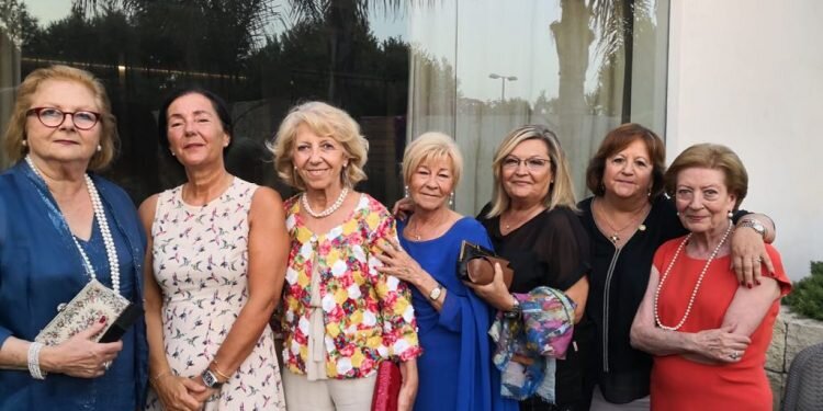 Ceremonia de cambio de collares Rotary club Valencia 2018