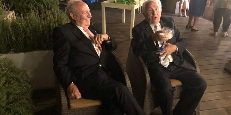 Ceremonia de cambio de collares Rotary club Valencia 2018