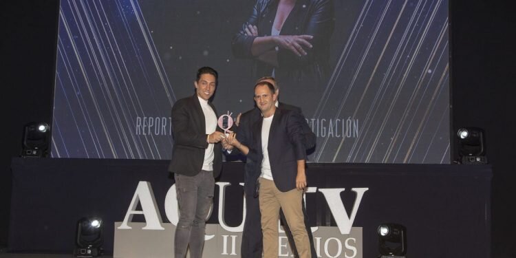 Aquí TV entrega sus premios a Sandra Golpe, María Llapart y El Terrat