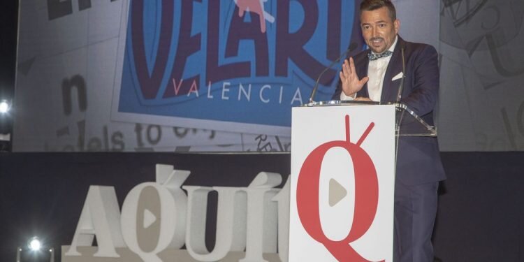 Aquí TV entrega sus premios a Sandra Golpe, María Llapart y El Terrat