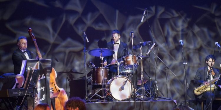 Gran inauguración del Palau Alameda en Valencia