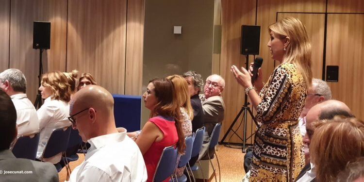 Arrancó el nuevo ciclo de conferencias 2018- 2019 en el Club Rotary Valencia