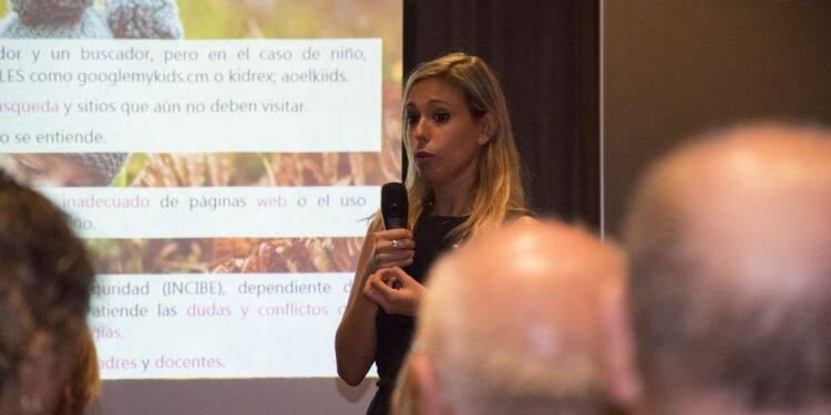 Arrancó el nuevo ciclo de conferencias 2018- 2019 en el Club Rotary Valencia