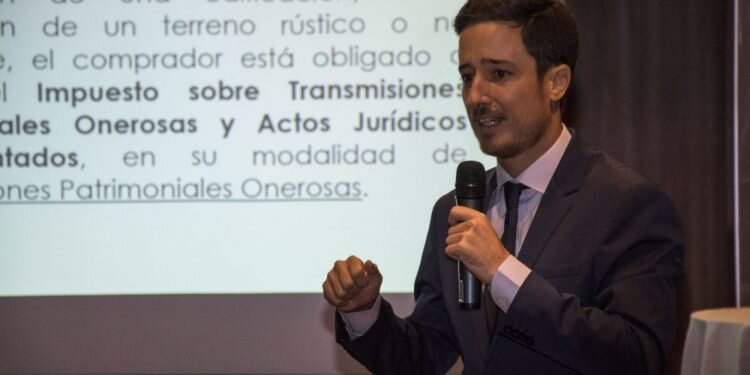 Arrancó el nuevo ciclo de conferencias 2018- 2019 en el Club Rotary Valencia