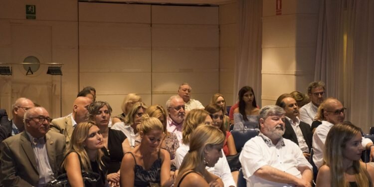 Arrancó el nuevo ciclo de conferencias 2018- 2019 en el Club Rotary Valencia