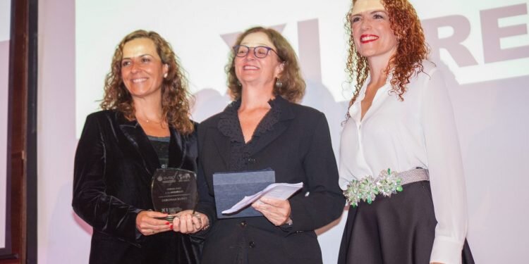 Patricia Campos, Deborah Burks, Marisol Casado y Carlota de Dios reciben los Premios EVAP