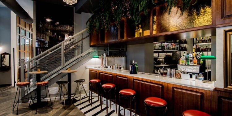 Valencia inaugura el Palacio Hotel Marques House y recupera el mítico Café Madrid