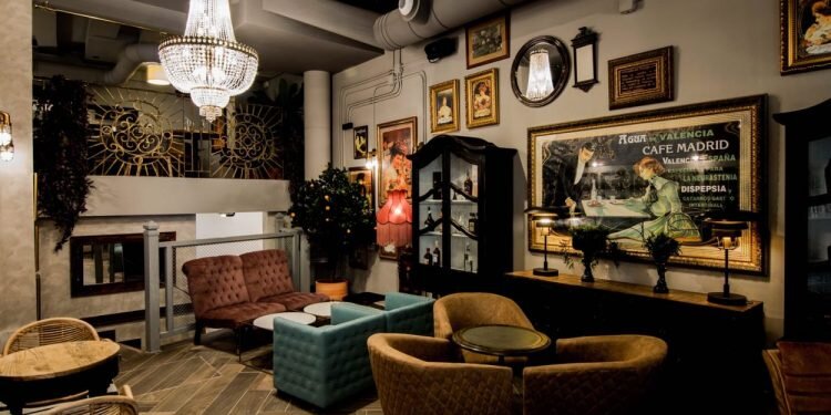 Valencia inaugura el Palacio Hotel Marques House y recupera el mítico Café Madrid