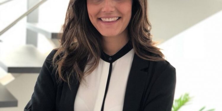 ¿Por qué nos atraen tanto las ginebras de sabores?