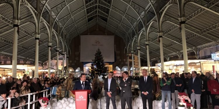 El Mercat Colón enciende su Navidad