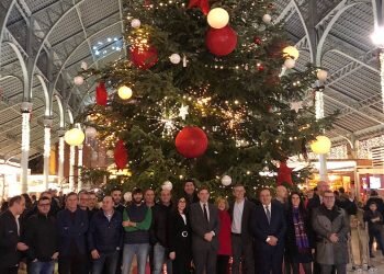 El Mercat Colón enciende su Navidad