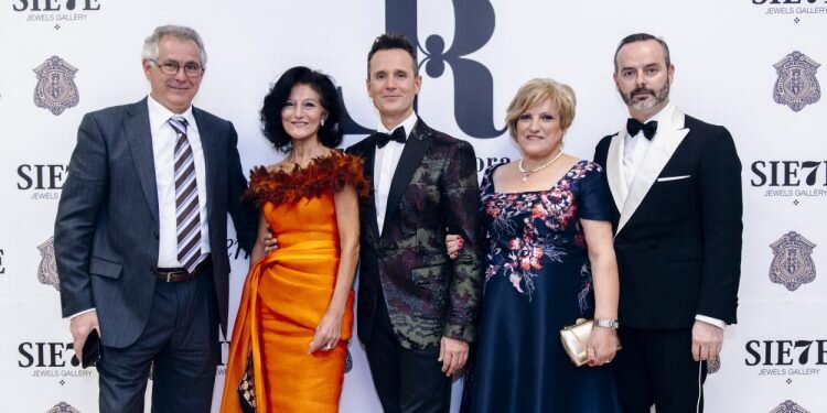 Premio Aguja Brillante, para al emblemático modista valenciano Luis Rocamora