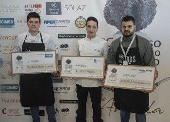 Premios del segundo Concurso Gastronómico Valenciano de la Trufa de Andilla en en La Marina de València