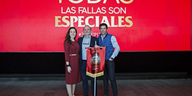 La Falla Barraca Espadán ganadora del II Premi Amstel ‘Unes Falles de Categoria’