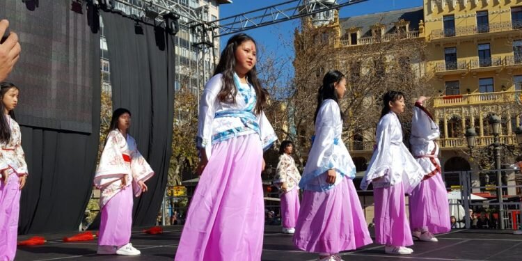 GRAN EXITO EN LA CELEBRACIÓN DEL NUEVO AÑO CHINO EN VALENCIA