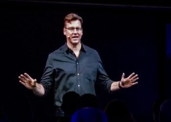 Samsung muestra el futuro con una nueva categoría de móviles: presentamos Galaxy Fold