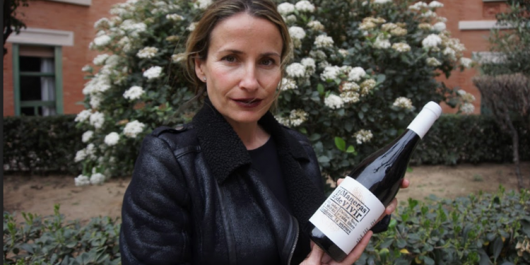 Celler Cataruz, liderado por una mujer valenciana sin raíces ni tradición vinícola, celebra su X aniversario y consigue la Certificación de Agricultura Ecológica