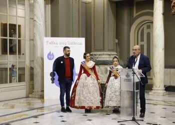 El disco ‘Albaes falleres amb estil’ de la Diputació promueve la cultura festiva de las fallas