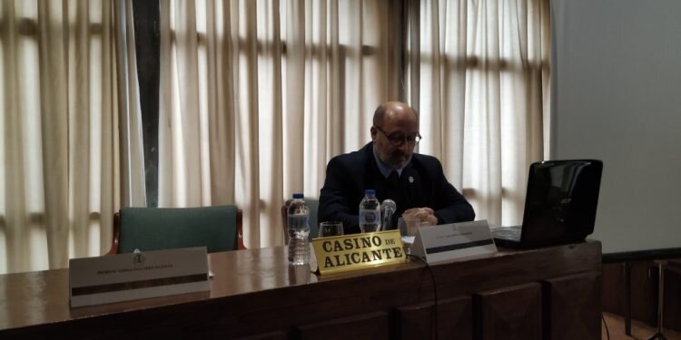 Conferencia Juan Benito Rodríguez – Real Liceo Casino de Alicante