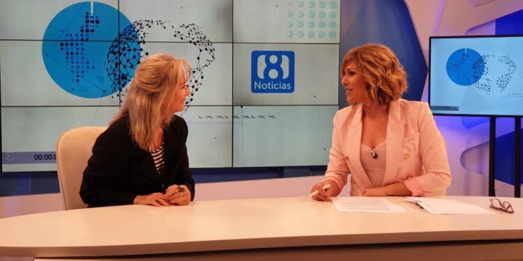 Entrevista a la Doctora María Gómez Rodrigo en la 8 noticias