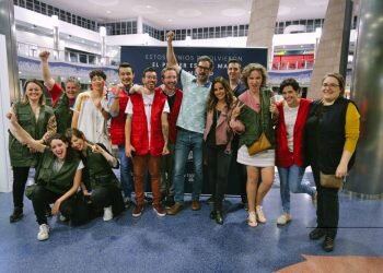 Los participantes, elegidos a traves de un sorteo realizado por el C. C. EL SALER, disfrutaron del primer pase del mayor juego de escape del mundo