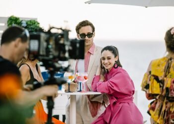 El diseñador alicantino Juan Vidal es por primera vez Director de vestuario de un videoclip