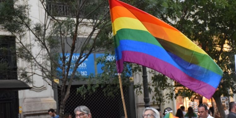 Marcha en València del Orgullo LGTBI+ para celebrar los avances y «no dar ni un paso atrás» en derechos