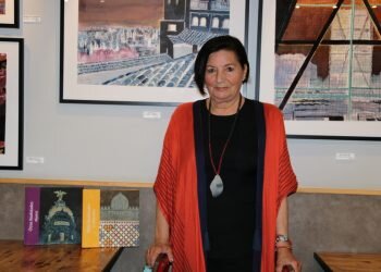 La cocinera Pepa Gomez Belloch deja los fogones por los pinceles